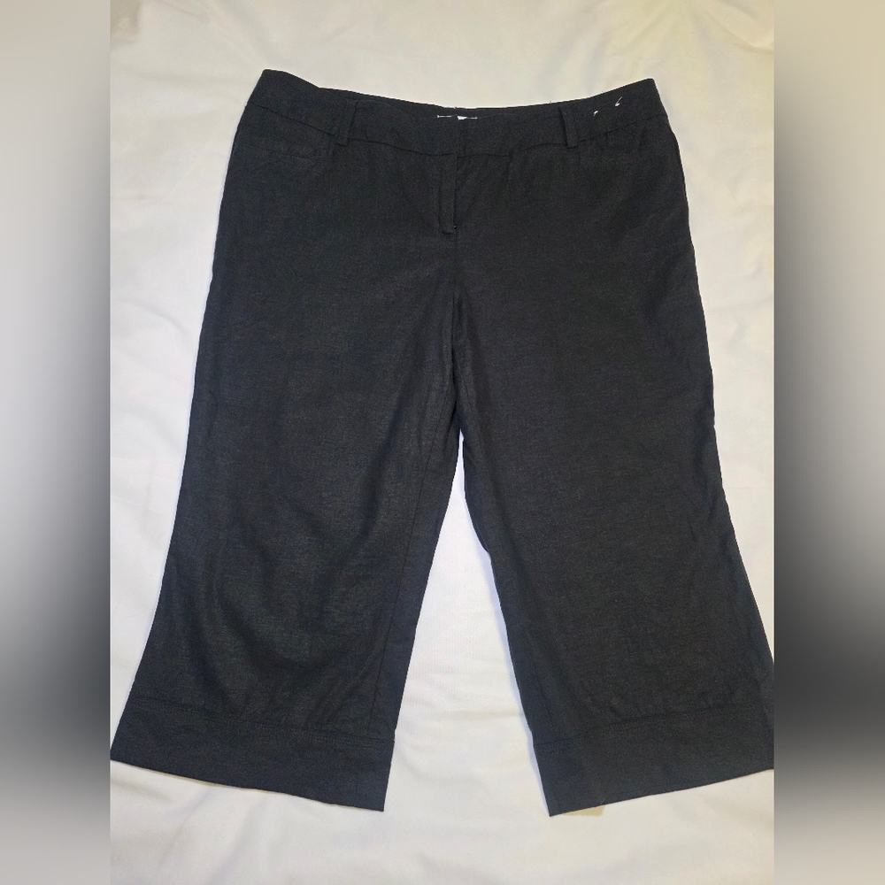 New York & Company Linen Blend Stretch Cropped Capri Pants- Size 18 Blk